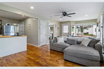 77 Saco Avenue, Old Orchard Beach, ME 04064 - Photo 7