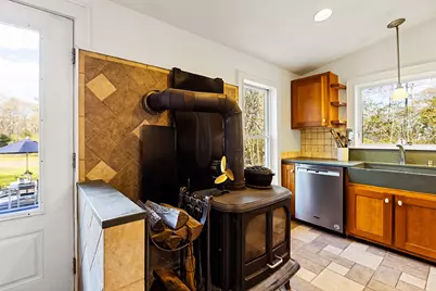 183 Mountain Road, Falmouth, ME 04105 - Photo 11
