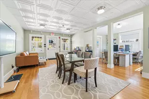 439 York St, York, ME 03909 - Photo 9