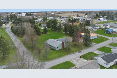 19 Macarthur Avenue, Caribou, ME 04736 - Photo 7