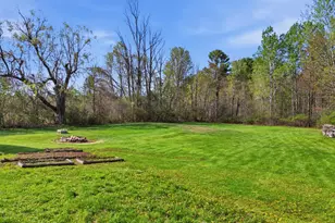 560 W Auburn Rd, Auburn, ME 04210 - Photo 69