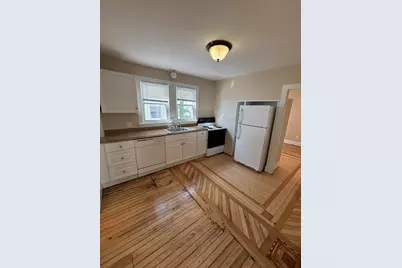 526 Washington Avenue, Portland, ME 04103 - Photo 9