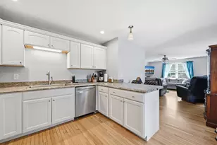 67 Whipple Rd, Kittery, ME 03904 - Photo 11