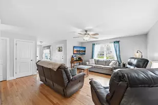 67 Whipple Rd, Kittery, ME 03904 - Photo 15
