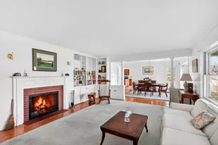 154 Chestnut St, Camden, ME 04843 - Photo 17