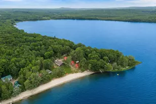 8 Sand Beach Ln, Burnham, ME 04922 - Photo 1