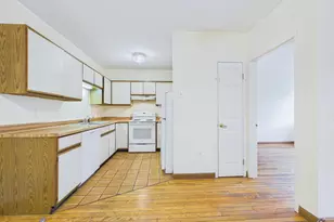 85 Middle St, Hallowell, ME 04347 - Photo 25