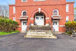 85 Middle St, Hallowell, ME 04347 - Photo 9