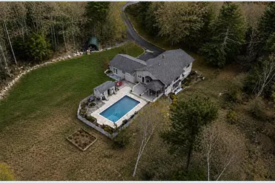 28 Oakledge Hills Road, Raymond, ME 04071 - Photo 3