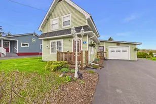 186 Champlain St, Van Buren, ME 04785 - Photo 33