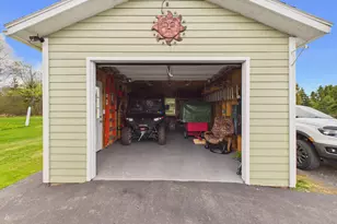 186 Champlain St, Van Buren, ME 04785 - Photo 39