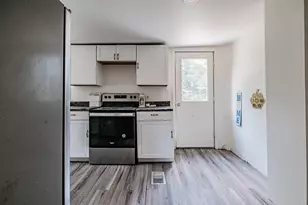 178 Main St, Lisbon, ME 04252 - Photo 21