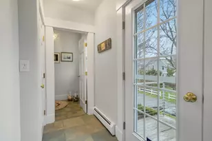 4 Oak St, Kennebunk, ME 04043 - Photo 19