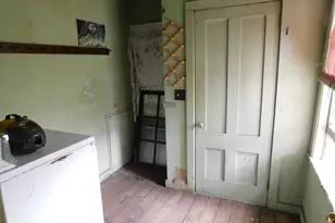 25 Leavitt St, Skowhegan, ME 04976 - Photo 9