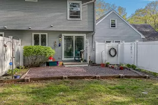 22 Ashbourne Ct, South Portland, ME 04106 - Photo 5