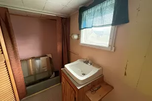 107 Washington St, Greenville, ME 04441 - Photo 41