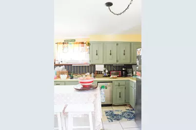 230 Oak Street, Lewiston, ME 04240 - Photo 9