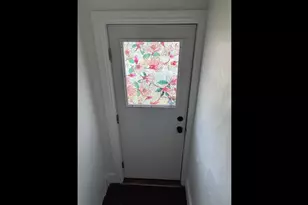230 Oak St, Lewiston, ME 04240 - Photo 13