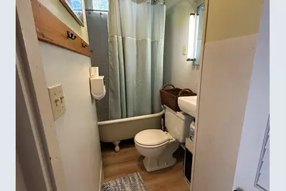 230 Oak Street, Lewiston, ME 04240 - Photo 19