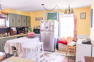 230 Oak St, Lewiston, ME 04240 - Photo 5