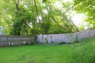 230 Oak St, Lewiston, ME 04240 - Photo 25