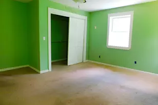 10 Elm St, Houlton, ME 04730 - Photo 9