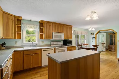 337 Elm Street, Limerick, ME 04048 - Photo 11