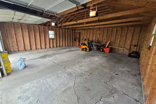 744 Hammond St, Bangor, ME 04401 - Photo 45
