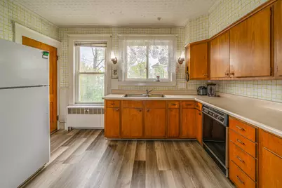 744 Hammond Street, Bangor, ME 04401 - Photo 11
