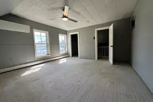 77 Main St, Fairfield, ME 04937 - Photo 17