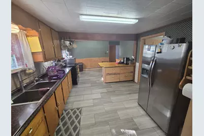 471 W Broadway, Lincoln, ME 04457 - Photo 9