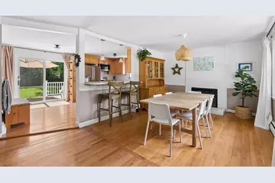 19 Hamlin Road, Falmouth, ME 04105 - Photo 5
