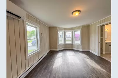 22 Ayer Street, Lincoln, ME 04457 - Photo 11