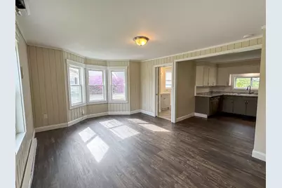 22 Ayer Street, Lincoln, ME 04457 - Photo 9