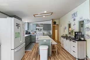 16 Ryan Ln, Skowhegan, ME 04976 - Photo 11