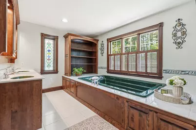 4 Cottagewood Lane, Kennebunk, ME 04043 - Photo 27