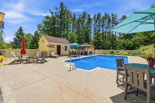 4 Cottagewood Ln, Kennebunk, ME 04043 - Photo 5