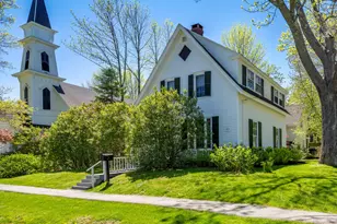 75 Court St, Belfast, ME 04915 - Photo 1