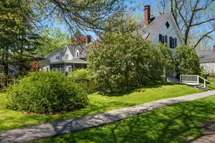 75 Court St, Belfast, ME 04915 - Photo 3
