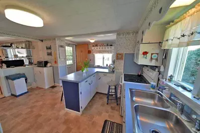 13 Garrison Road, Houlton, ME 04730 - Photo 9