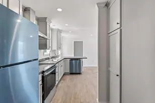 295 Old County Rd, Rockland, ME 04841 - Photo 15