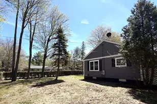 45 Oliver Rd, Greenville, ME 04442 - Photo 9