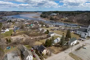 25 Center St, Machias, ME 04654 - Photo 39