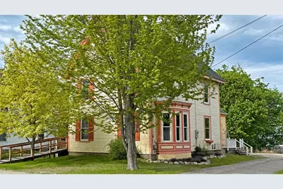 25 Center Street, Machias, ME 04654 - Photo 1