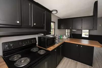 25 Village Drive, Lewiston, ME 04250 - Photo 19