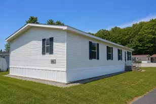 25 Village Dr, Lewiston, ME 04250 - Photo 3