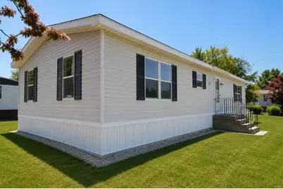 25 Village Drive, Lewiston, ME 04250 - Photo 3