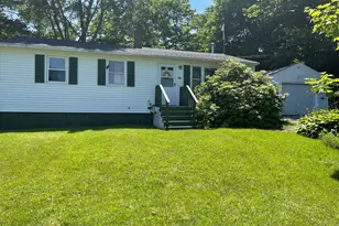 208 Talbot Ave, Rockland, ME 04841 - Photo 3