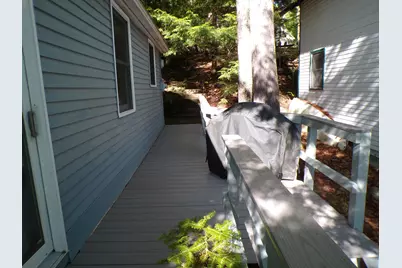 64 Lakeside Drive, Raymond, ME 04071 - Photo 13