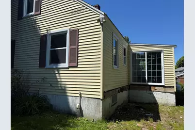 29 Garfield Circle, South Portland, ME 04106 - Photo 5